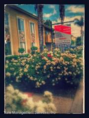 18553-1856 Clark St, Los Angeles CA  91356-3426 exterior