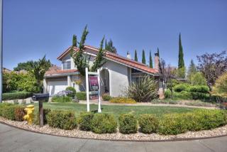 10450 Orange Ave, Cupertino, CA 95014-2825