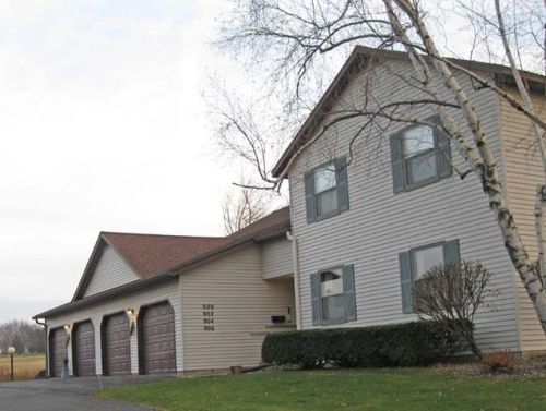 900 Sawyer Dr, Marshfield, WI 54449-1267