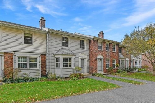 20 Silvermine Mnr, Brookfield Center, CT 06804-3334