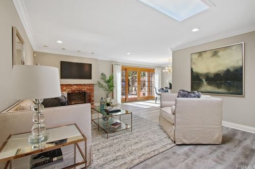 6092 Summerdale Dr, Huntington Beach, CA 92647-5525