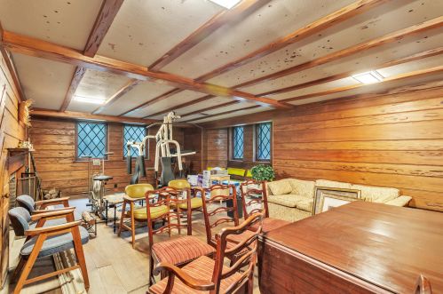 3445 Lk Dr, Milwaukee WI 53235-0037 exterior