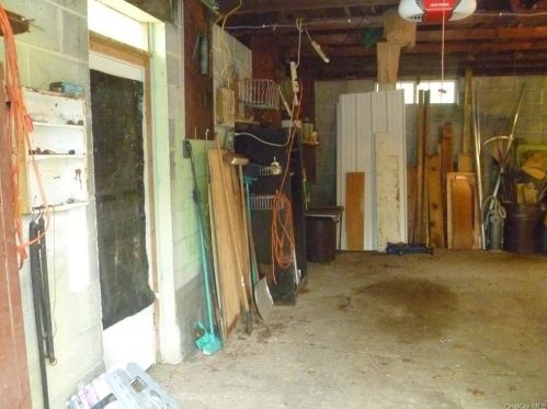 458 St Andrews Rd, Walden NY  12586-2719 exterior