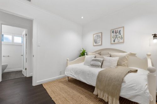 825 3rd Ave, San Bruno CA  94066-3211 exterior