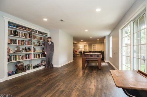 25 Northridge Ct, Hackettstown NJ  07840-5684 exterior