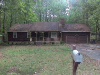451 Lacebark Dr, Macon, GA 31220-2713