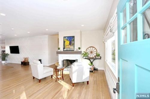 38 Radburn Rd, Ridgewood NJ  07452-3417 exterior
