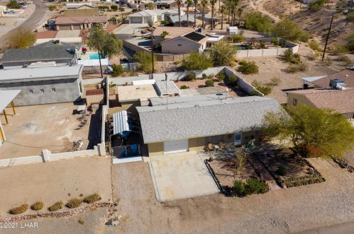 370 Corvair Dr, Lake Havasu City AZ  86406-7069 exterior