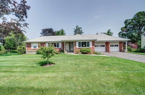 36 Marlborough Rd, North Haven, CT 06473-2930