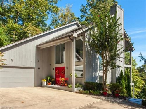 301 Jennifer Ln, Asheville, NC 28803-8565