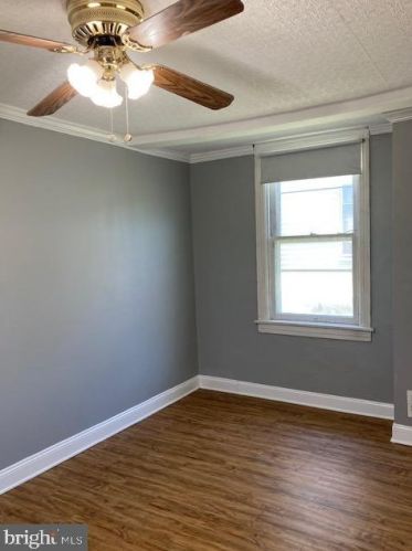49 Jury St, Highspire PA  17034-1010 exterior