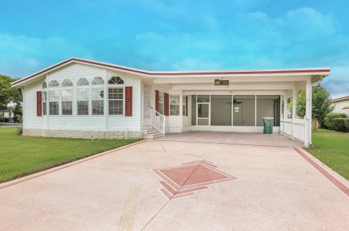 1437 Elkhart Cir, Tavares, FL 32778-2529