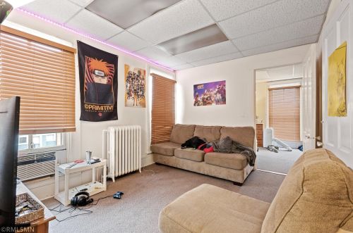 328 4th St, Litchfield MN 55355-2122 exterior