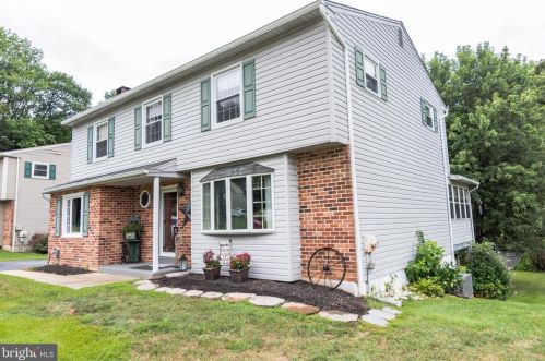154 Belmont Ln, Boothwyn, PA 19061-1004
