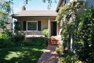 2635 Charleston St, Oakland, CA 94602-3426