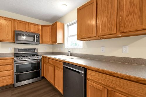 8474 Amarillo Dr, Blacklick OH  43004-8121 exterior