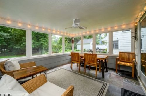 152 Paterson Rd, Fanwood NJ  07023-1012 exterior