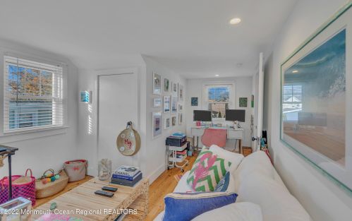 1817 Greenwood Ter, Belmar NJ 07719-2912 exterior