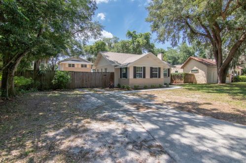 217 9th St, Winter Haven FL  33880-3112 exterior