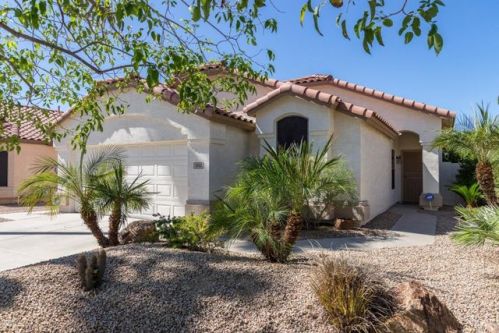 1092 Riata St, Gilbert, AZ 85234-3466