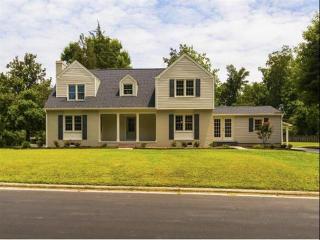 447 Oakland Dr, Burlington, NC 27215-4760
