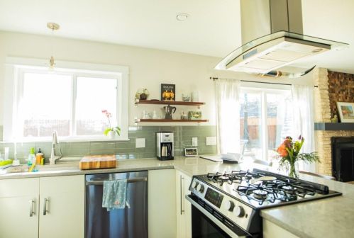 5609 Exeter Dr, Austin TX  78723-3519 exterior