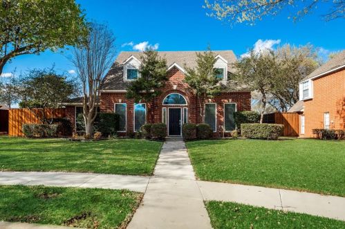 2917 Falling Brook Dr, Plano, TX 75023-1407