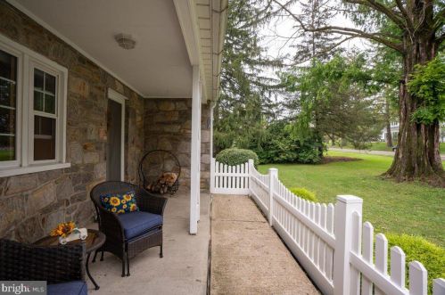 1110 Vilsmeier Rd, Lansdale, PA 19446-1711