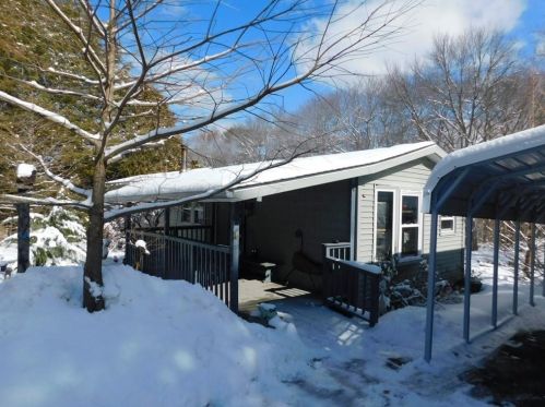465 Gardiner Rd, Richmond, RI 02892-1047