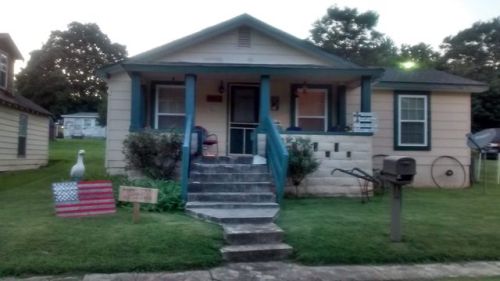 307 4th Ave, Winchester, TN 37398-1301