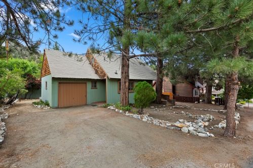 804 Evergreen Rd, Wrightwood, CA