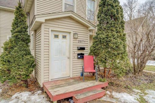 2031 Sherman Ave, Madison, WI 53704-5934