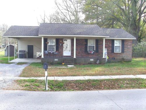 1001 Bel Aire Dr, Tullahoma, TN 37388-3142