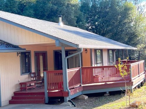 19617 Victoria Dr, Grass Valley CA  95949-9301 exterior