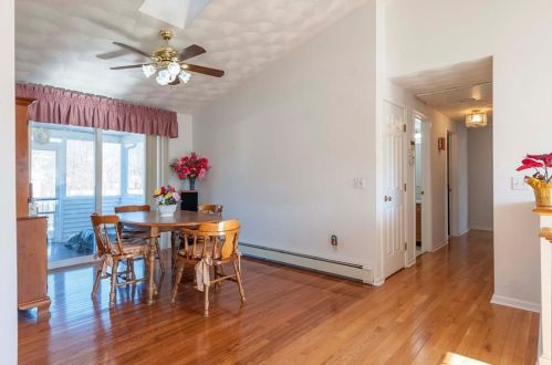 4 Morning Way, Cumberland RI  02864-6549 exterior