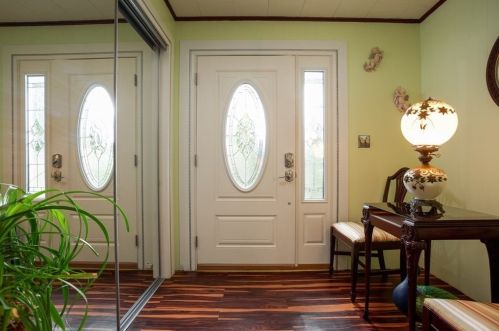 30 Jasper St, Saugus, MA 01906-2326