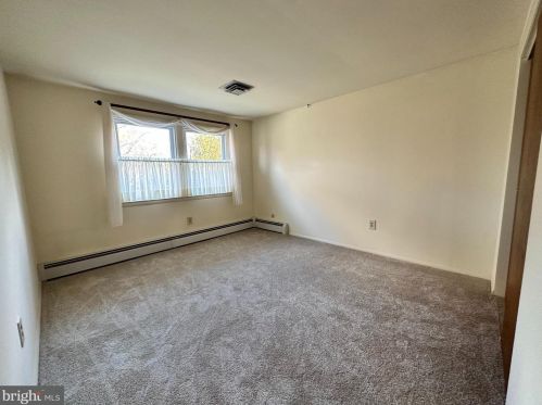 502 6th St, Lansdale PA  19446-2742 exterior