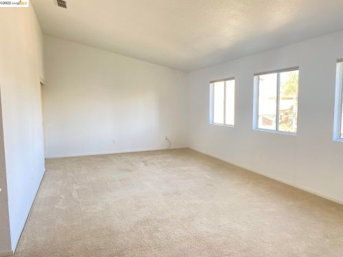 632 Skimmer Dr, Grayson CA  95363-8738 exterior