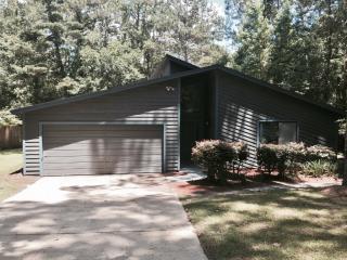 3605 Little Fox Ln, Tallahassee, FL 32312-3653