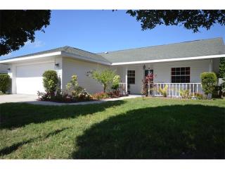 4914 23rd St, Bradenton, FL 34203-3831