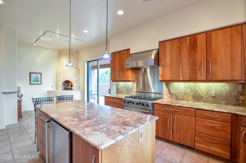70 Calle Irena, Sedona AZ 86336-4769 exterior