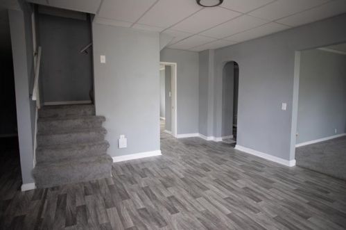 86 Main St, Greenville, PA 16125-1782
