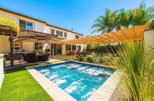 42155 Wyandotte St, Temecula CA  92592-7224 exterior