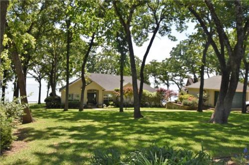 144 Northshore Dr, Kerens, TX 75144-9504