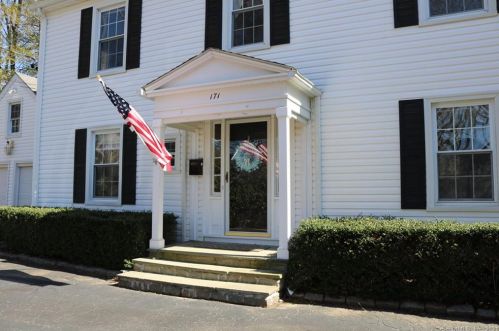 171 Harland Rd, Norwich, CT 06360-2400