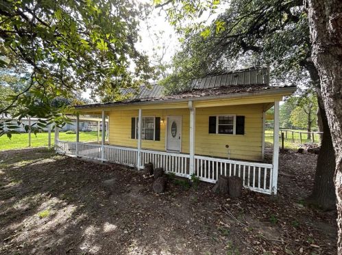 428 Lakewood Dr, Chita, TX 75862-8777