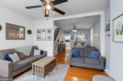 454 Krams Ave, Philadelphia, PA 19128-3310