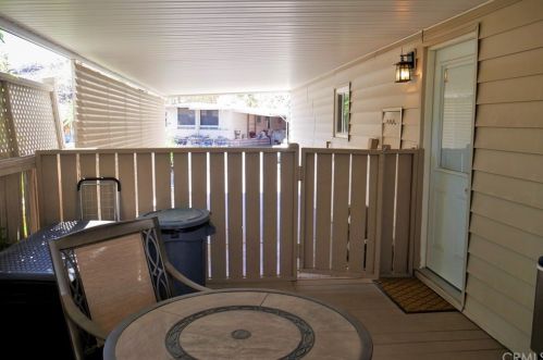 70 Santa Monica St, Palm Springs CA  92264-5257 exterior