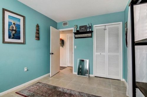 4046 Floramar Ter, New Port Richey FL 34652-3167 exterior