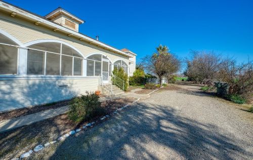 27642 Fig Ln, Newman CA  95360-1145 exterior
